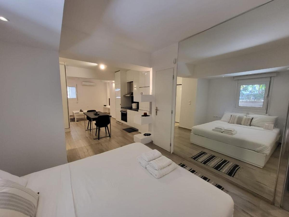 Apartment Near The Center Of Glyfada Athens Exterior photo